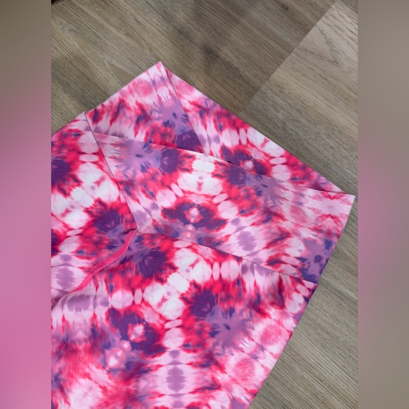 Beach Riot Cara Tie Dye Legging - Picture 5 of 6